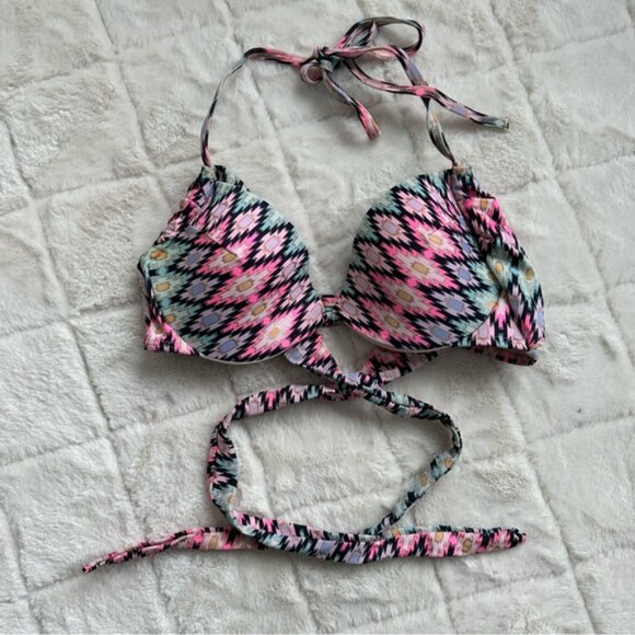 Victoria's Secret | "Warm Ikat Foil" The Wrap Halter & Strappy Cheeky Bikini Set - Picture 3 of 16